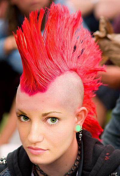 2014-2015-Color-Punk-Rock-Hairstyles-For-Women-4